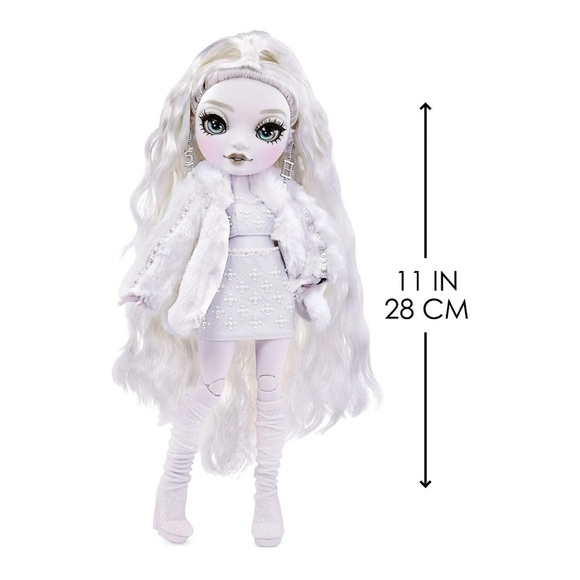 Shadow High Series 1 Natasha Zima- Grayscale Fashion Doll w/ Accessories - Picture 7 of 8